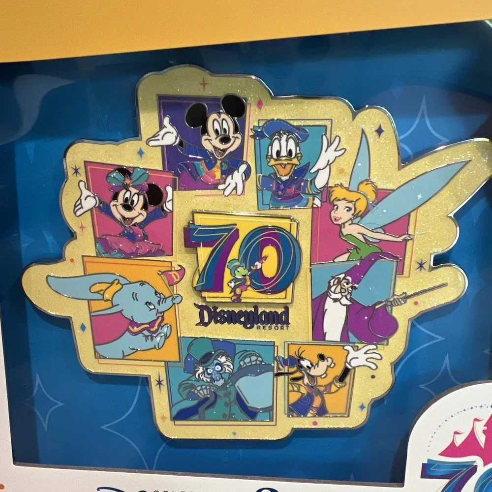 Disneyland 70th Anniversary Mickey & Friends‎ Jumbo Pin Limited Edition 1000 NEW